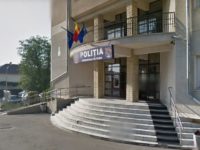 Poliţist judiciarist, plasat sub control judiciar de procurorii din Fălticeni