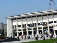 Fără cluburi sub acoperişul Casei Culturii