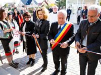 Un nou cămin pentru persoane vârstnice finanţat de Holzindustrie Schweighofer a fost deschis la Rădăuţi