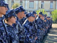 Cei 350 de elevi jandarmi din anul I au început, ieri, anul şcolar