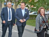 Universităţile din România trebuie să-şi coreleze oferta educaţională la cerinţele actuale ale pieţei forţei de muncă