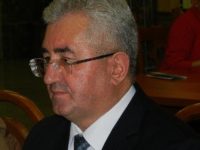 Primarul Lungu critică prigonirea patronilor care îşi ţin maşinile firmelor în faţa blocurilor