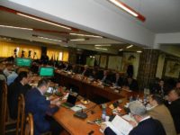 Un director general din Primărie câştigă mai mult decât preşedintele Iohannis
