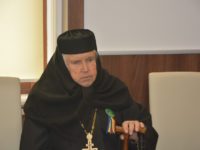 Stareţa Mănăstirii Voroneţ acuză Romsilva că loveşte în Biserică