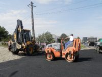 Prefectura Suceava anunţă începerea lucrărilor de asfaltare ale unor porţiuni de drumuri