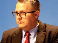 Schimb „amical” de replici