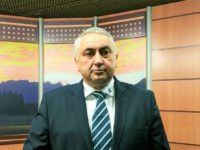 Sunt mândru că sunt bucovinean şi voi folosi în continuare regionalismele pe care le-am folosit toată viaţa
