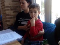 Mihnea, un copil frumos şi curajos, are nevoie de generozitatea oamenilor