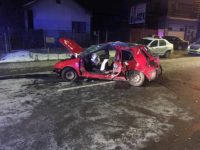 Impact violent cu un stâlp, pe raza municipiului Suceava