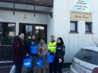 Oamenii străzii, căutaţi de poliţişti şi duşi la adăpost