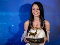 Marele Trofeu Cerbul de Aur 2018 a fost câştigat o interpretă albaneză în vârstă de 17 ani