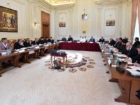 Consiliul Consultativ al Cultelor din România susţine referendumul pentru definirea căsătoriei ca uniune între un bărbat şi o femeie