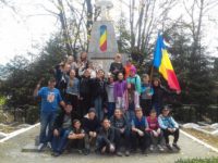 În cinstea soldaţilor căzuţi în luptă în zona Câmpulung Moldovenesc