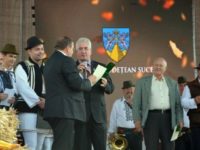 Schimb de replici între Ion Lungu şi Gheorghe Flutur, la Târgul de Toamnă