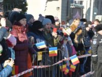 Numeroşi suceveni la ceremonialul militar organizat de Ziua Naţională