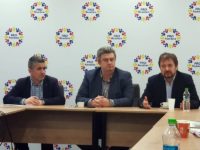 Plângem că se depopulează localităţi, dar nu facem nimic pentru reforma administrativă