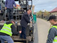 Gheorghe Flutur a inspectat lucrările la drumul spre Mănăstirea Humorului