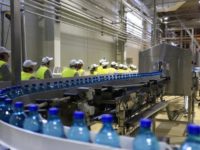 Investiţie de 11 milioane de euro a Coca-Cola la Poiana Negrii într-o linie de îmbuteliere a apei cu o capacitate de producţie de 1,3 milioane de litri de apă/zi
