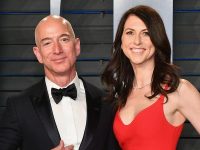 MacKenzie Bezos, fosta soţie a fondatorului Amazon, donează o mare parte din averea sa în scopuri caritabile
