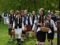 Suceveni şi turişti au participat la spectacolul de Paşte din Muzeul Satului Bucovinean