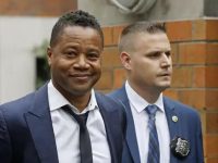 Actorul Cuba Gooding Jr., acuzat de agresiune sexuală, solicită abandonarea acţiunii judiciare demarate împotriva sa