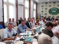 Dezbatere furtunoasă în Consiliul Judeţean Suceava pe repartizarea sumelor către localităţi