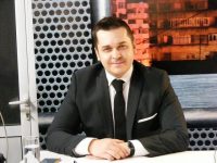 El chiar îşi doreşte o carieră în administraţie