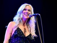 Cântăreaţa Joss Stone afirmă că a fost expulzată din Iran