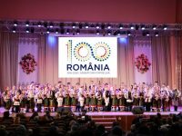 Manifestarea cu prilejul a 100 de ani de la Marea Unire la Scoala Populara de Arta si
Civilizatie Româneasca „Ciprian Porumbescu” din Cernauti