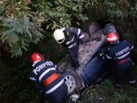 O maşină ce transporta 7 persoane, implicată într-un grav accident rutier