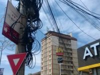 Zece kilometri de canale pentru îngroparea cablurilor aeriene din Suceava