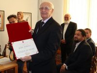 Să mergi cu curaj mai departe