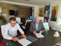 Ion Lungu a semnat contractul de proiectare şi execuţie a canalizării şi alimentării cu apă în cartierul Europa