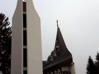La Biserica monument „Naşterea Maicii Domnului” au răsunat pentru prima dată clopotele din Turnul Unirii