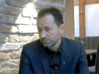 „Mi-am dorit sa fac un minim gest de recunoştinţă şi solidaritate pentru eforturile lor !”