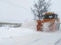 Probleme din cauza ninsorilor şi viscolului