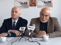 Varujan Vosganian respinge ideea alegerilor anticipate