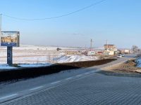 Circulaţie rutieră îngreunată la intrarea în municipiu, după ce din remorca unui camion a căzut pământ