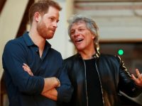 Jon Bon Jovi şi Bryan Adams se retrag de la evenimente
