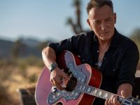 Bruce Springsteen, într-un mesaj adresat lui Donald Trump: „Pune-ţi naibii o mască !”