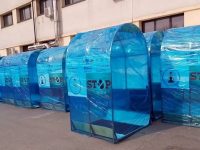 Elevii nu sunt obligaţi să treacă prin tunelul de dezinfecţie de la intrarea în şcoală