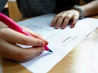 Înscrierea la evaluarea naţională a absolvenţilor de clasa a VIII-a început ieri