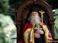 Preoţii şi călugării să nu se implice în afaceri ilegale cu lemn, trafic de ţigări şi în administrarea de cimitire private
