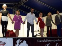 Un festival iubit şi vorbit