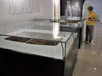 De astăzi sunt expuse noi unicate medievale descoperite pe teritoriul judeţului
