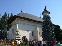 Mănăstirea Slatina şi-a serbat hramul
