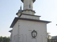 PS Damaschin a slujit la hramul Mânăstirii Râşca