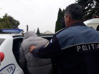 Precizările IPJ Suceava privind imobilizarea unui tânăr băut şi agresiv la Câmpulung Moldovenesc