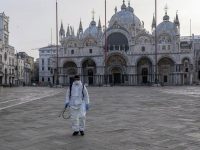 Italia se îndreptă către carantina totală