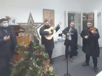„Cu gând bun, cu dorinţa de a aduce şi sufletului hrană”